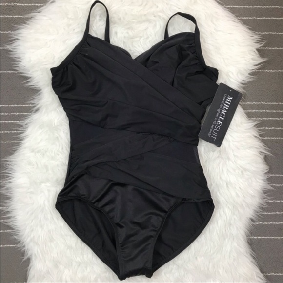 Miraclesuit DDD cup Mystify Sheer mesh panel slimming swimsuit - Picture 3 of 12